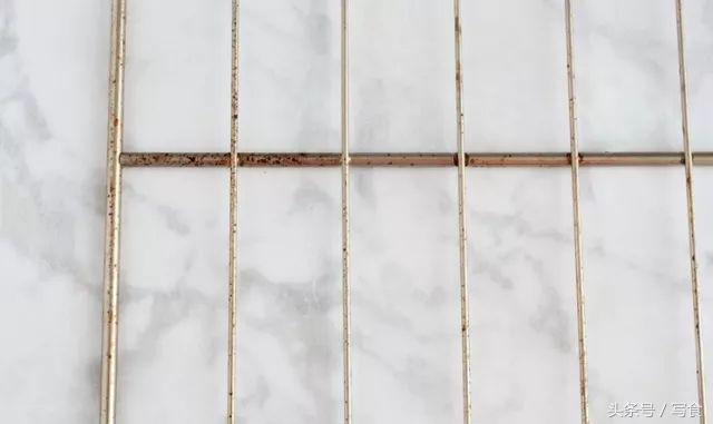 如何把烤箱擦干净,烤箱清洁的正确方法