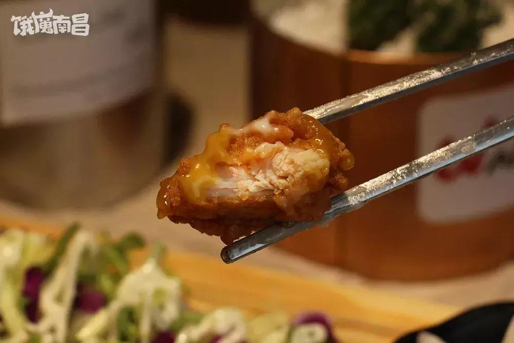 红角洲这家韩餐好偏心，妹子同行就打折，妹子越多折扣越优惠