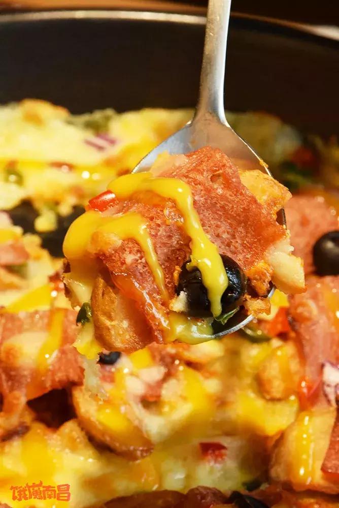 红角洲这家韩餐好偏心，妹子同行就打折，妹子越多折扣越优惠