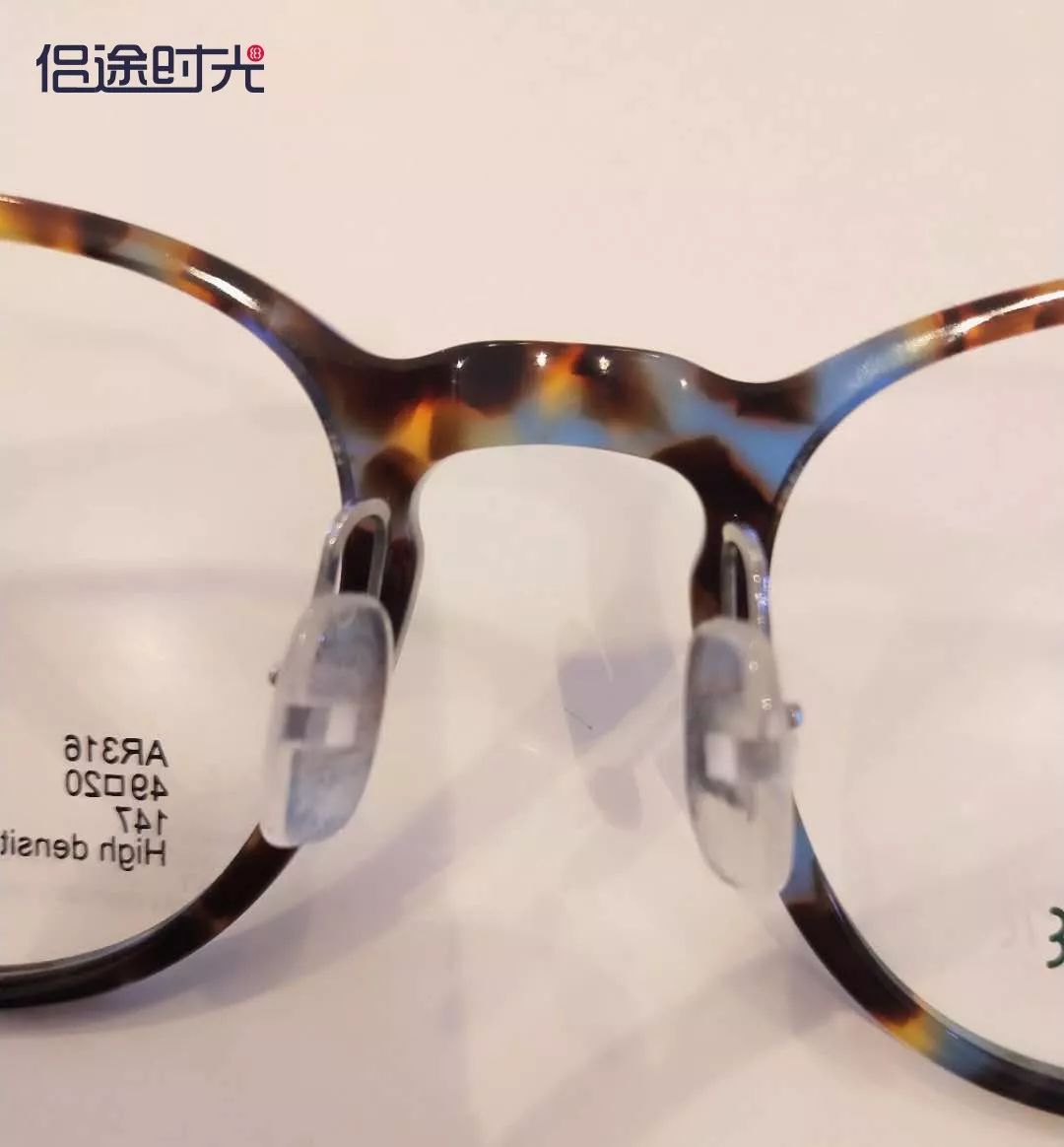 怎么调整眼镜金属框架,眼镜变形调整方法