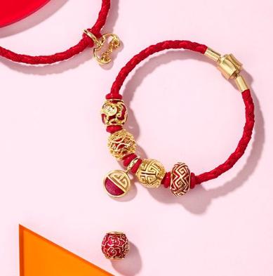 小李子戴的红绳,新春温柔敲显白转运红绳手链分享