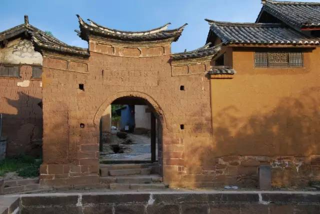 丽江和大理哪几个古镇值得去 (比丽江古城更值得去的古镇)