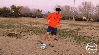 15个经典足球过人技巧训练,马修斯变向