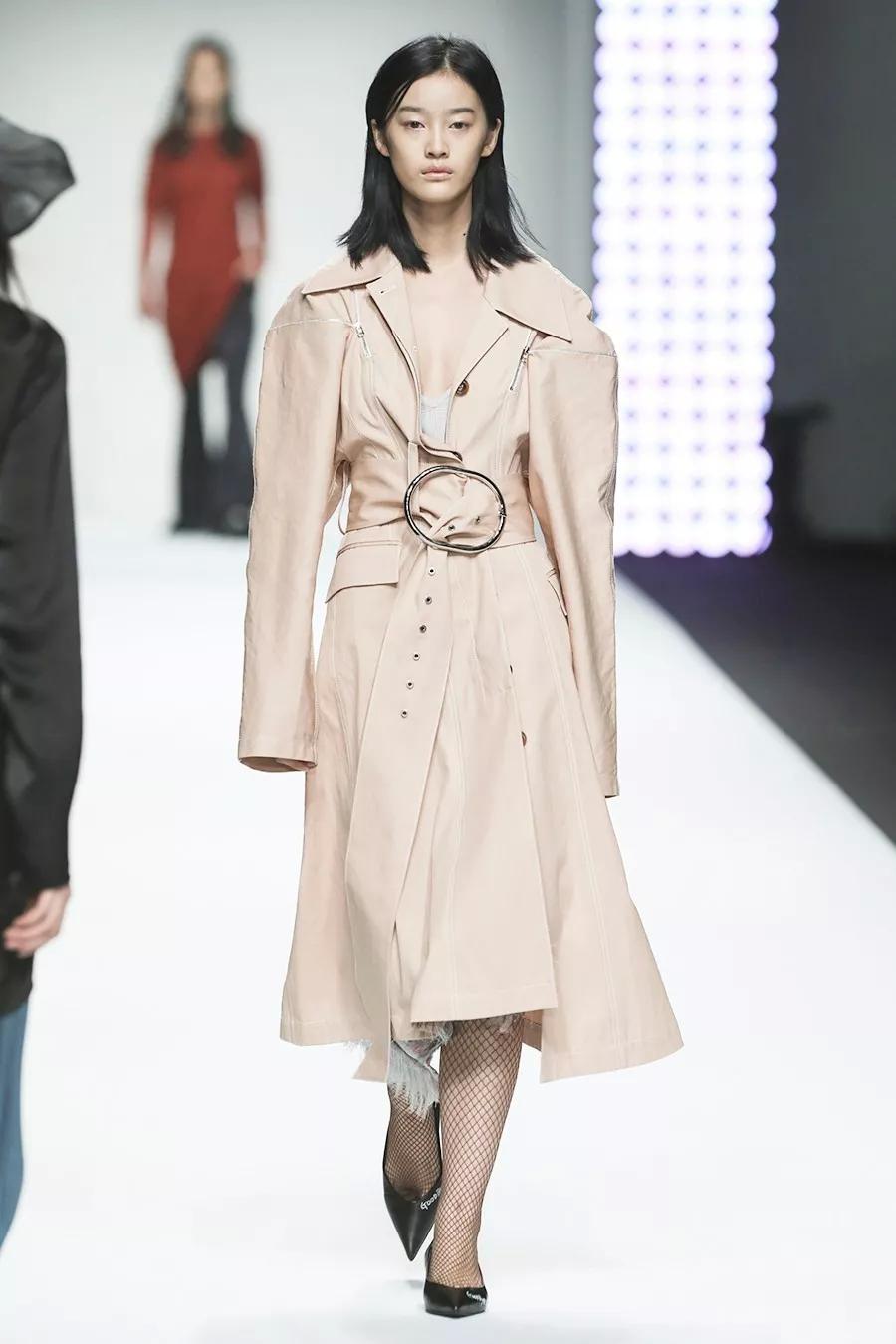 2019年春夏棉麻廓形，做一个荣辱不惊之人！