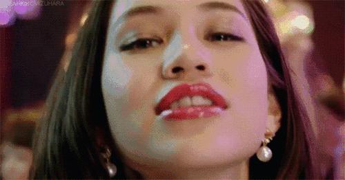 看完再剁手！DIOR纪梵希的新品口红真是美！炸！了！