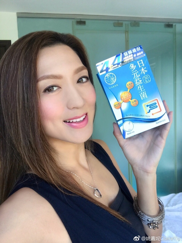 身为亚洲小姐却甘愿当绿叶，如今子女双全，更做起代购商