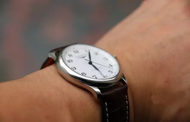 男士选表怎么选,男人入门第一块表推荐