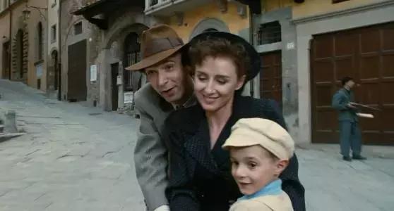 暑假值得孩子看的5部英语电影,学英语口语必看的20部电影中文