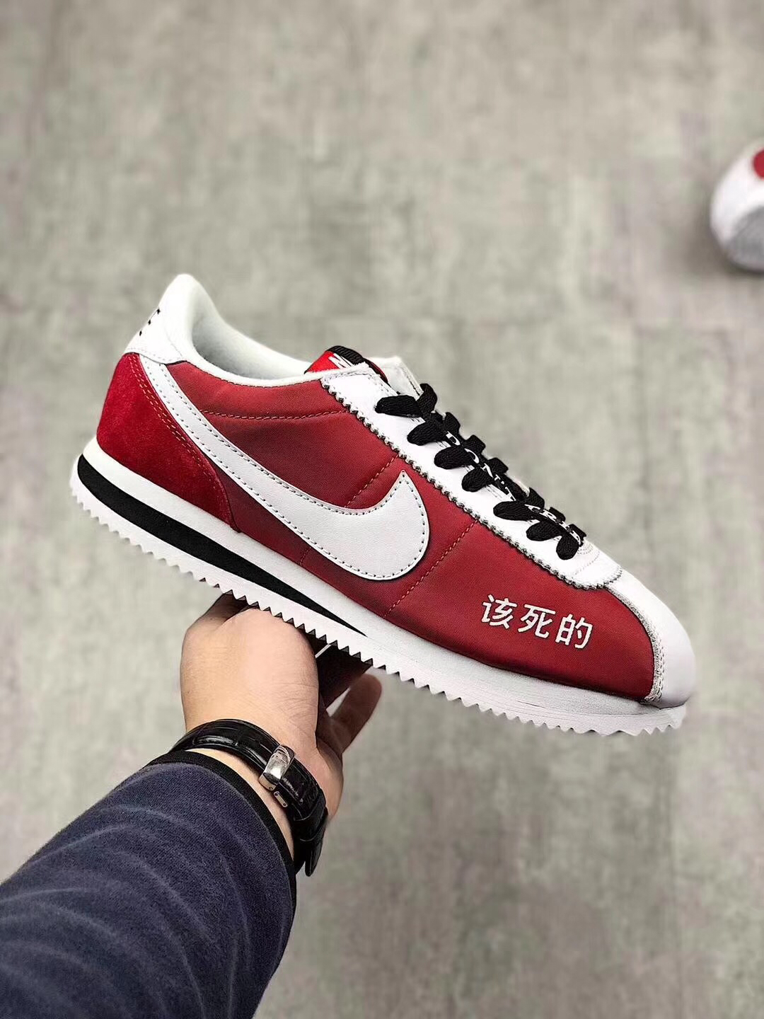 耐克offwhite联名宇航员,耐克权志龙联名鞋排行