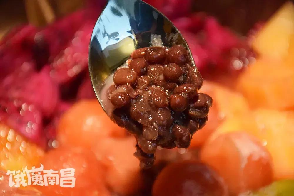 红角洲这家韩餐好偏心，妹子同行就打折，妹子越多折扣越优惠