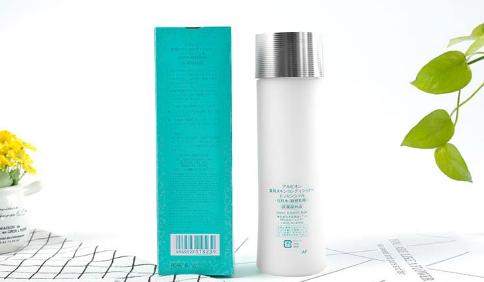 油皮公认最好用的10大国货品牌,适合油皮女生的好物推荐