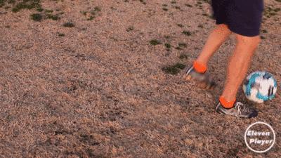 15个经典足球过人技巧训练,马修斯变向