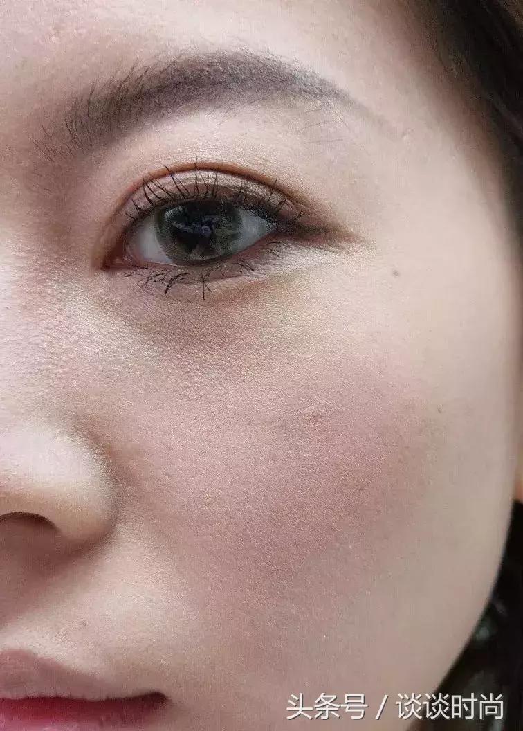 贫民窟女孩和白富美护肤品对比图,贫民窟女孩所有的化妆品和护肤品