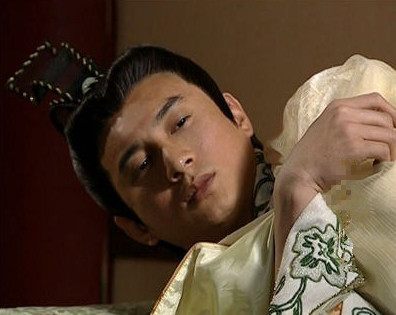 妻子生病住院丈夫却离奇失踪,妻子重病在床竟惨遭丈夫抛弃