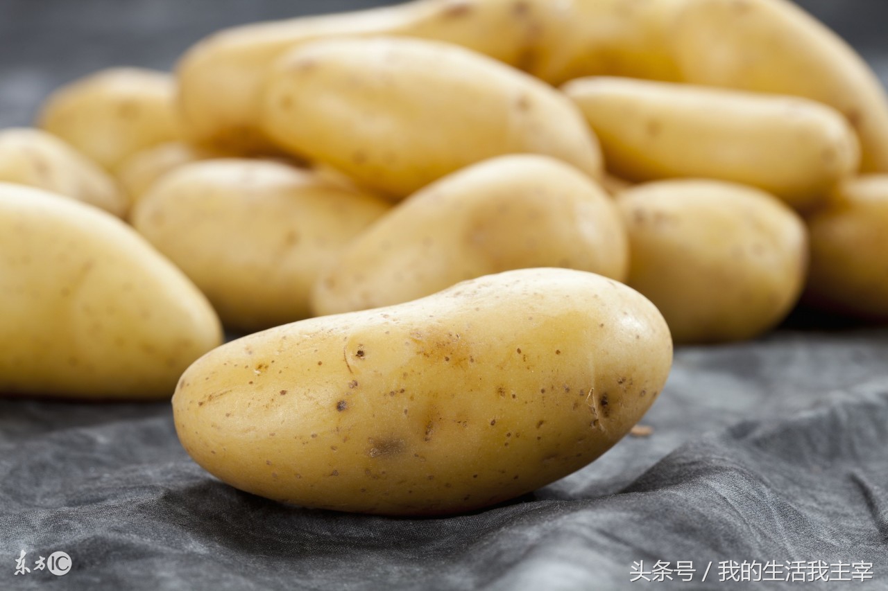 冬季湿疹复发或加重的原因是什么,冬季洗澡太勤易患干燥性湿疹