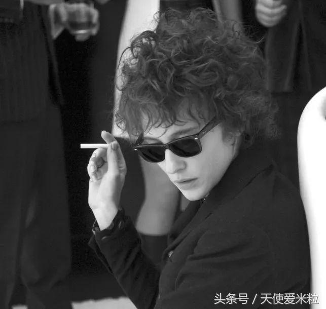 乱花渐欲迷人眼女生版,乱花渐欲迷人眼猜人名