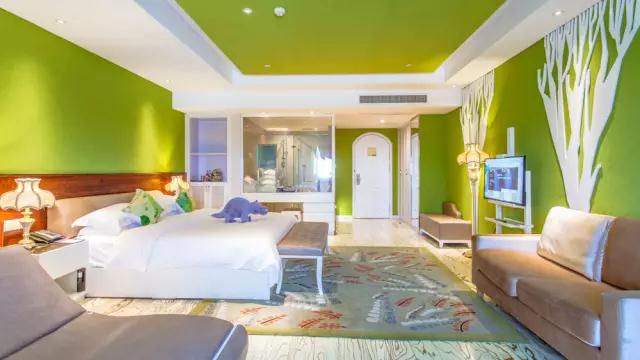 常州恐龙园穿越侏罗纪快速通道,常州恐龙度假酒店附近有什么