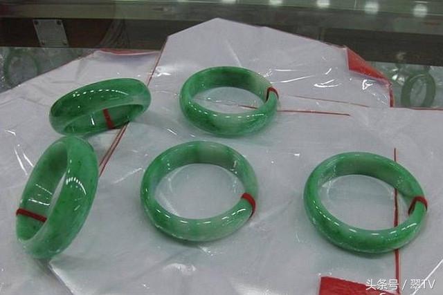 探索缅甸翡翠宝石的奇幻之旅,中国和缅甸翡翠交易市场