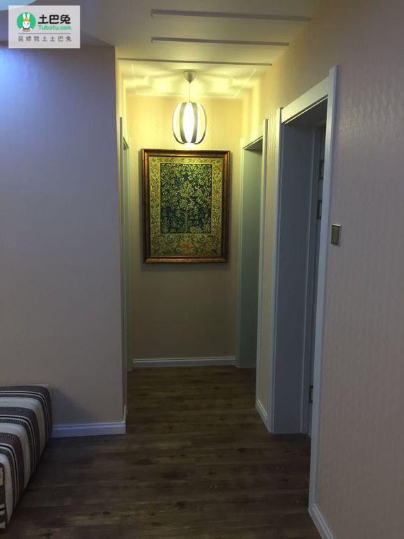 装修风格贴墙纸,客厅贴什么墙纸好看