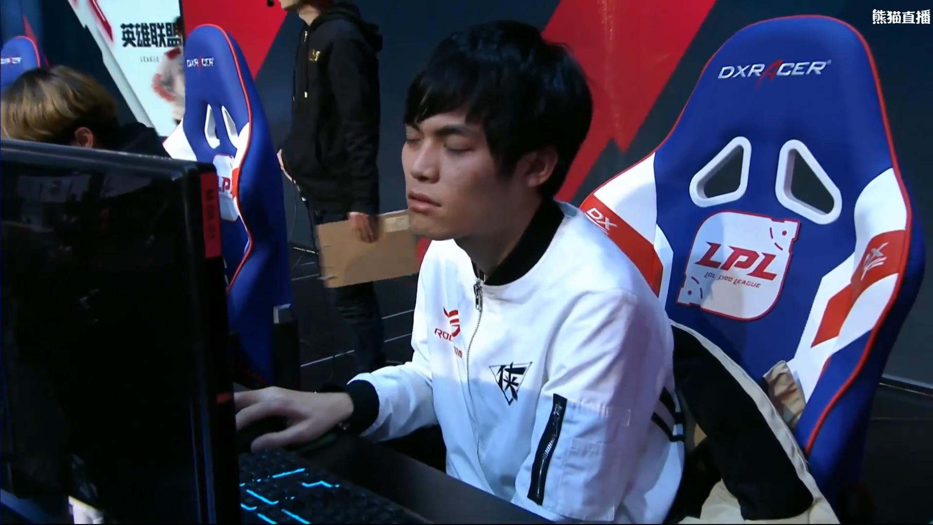 rw告捷doinb狂欢,rw银河战舰