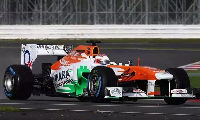 车评阿尔法罗密欧stelvio,阿尔法罗密欧拉风