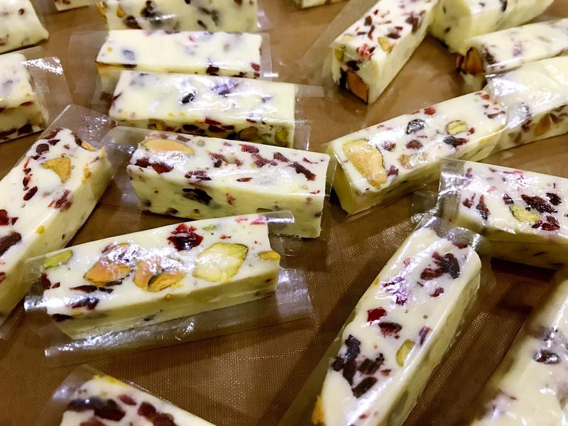 神奇的电饭煲,电饭锅自制牛轧糖的做法