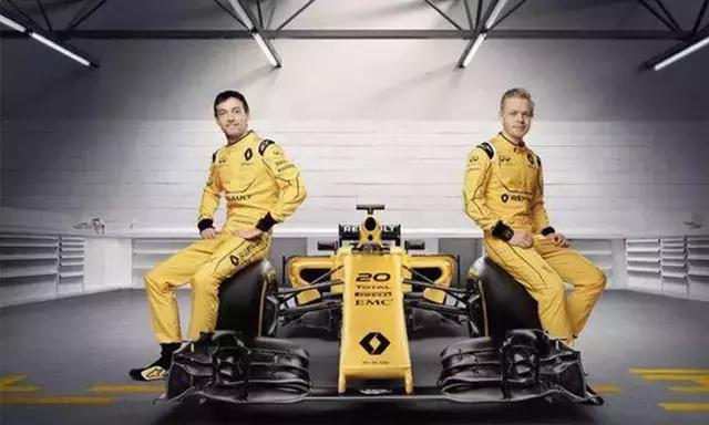 车评阿尔法罗密欧stelvio,阿尔法罗密欧拉风