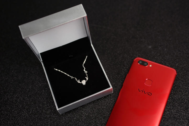 新手机能一次性下很多软件吗,新手机可以先玩然后再互传吗