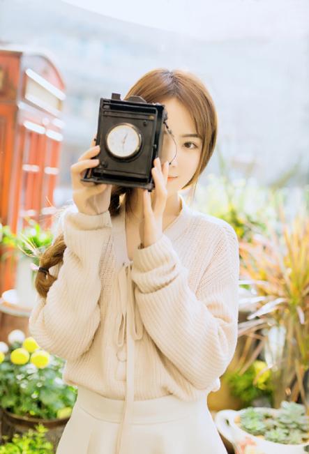 如何用最简单方法消除双下巴,双下巴怎么减教你三招告别双下巴