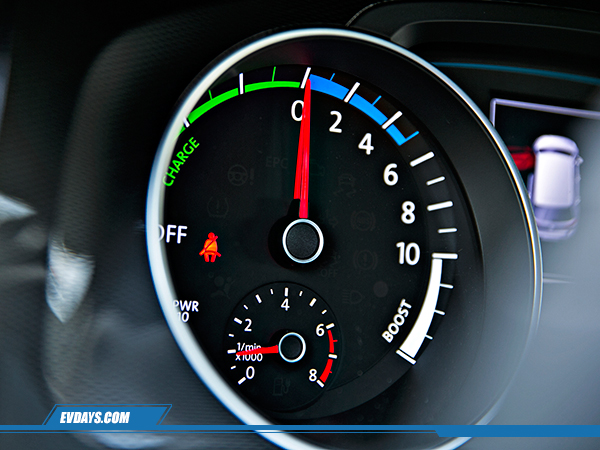 试驾手动高尔夫gtr,试驾大众高尔夫gti