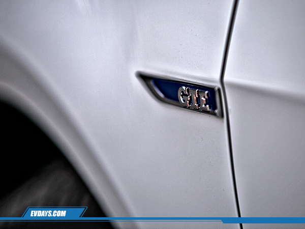 试驾手动高尔夫gtr,试驾大众高尔夫gti