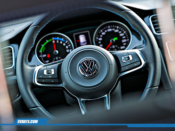 试驾手动高尔夫gtr,试驾大众高尔夫gti