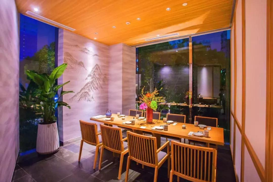 魔都16家顶级餐厅包房终极指南，年夜饭菜都为你备好了！