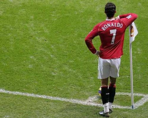 罗纳尔多3次世界杯2次冠军,33岁罗纳尔多进球