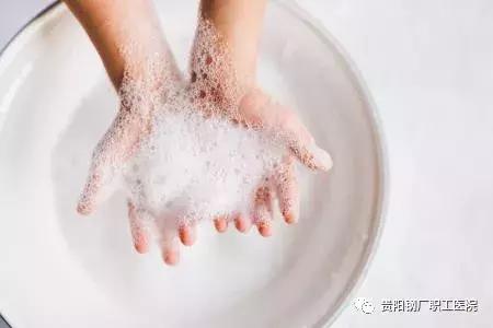 女性*裤内**怎么洗？「贵钢医院」教你几招~还能预防疾病！