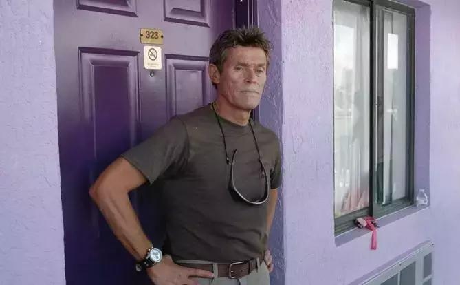 R级儿童片！抽烟喝酒纹身出*身卖**体，但她依然是好妈妈