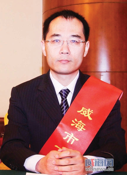 威海市十大杰出青年李孟进,2012年威海十大杰出青年