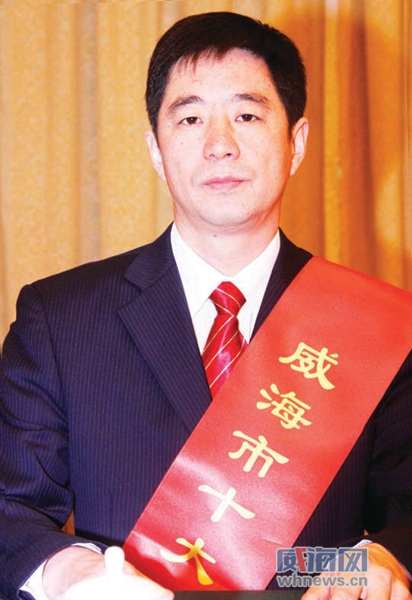 威海市十大杰出青年李孟进,2012年威海十大杰出青年