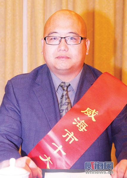 威海市十大杰出青年李孟进,2012年威海十大杰出青年