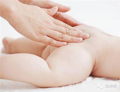 宝宝护臀膏可以擦痱子吗,痱子粉可以去尿布疹吗