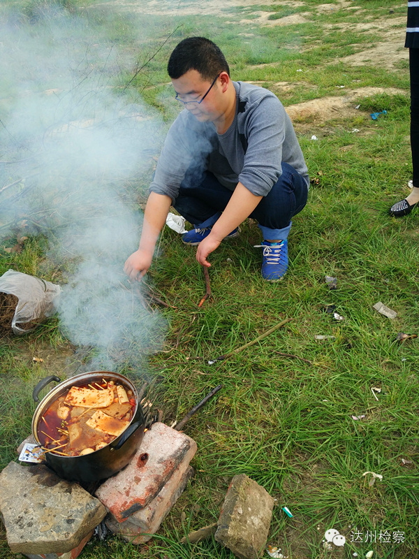 控告申诉部门简介,控告申诉科和督察大队