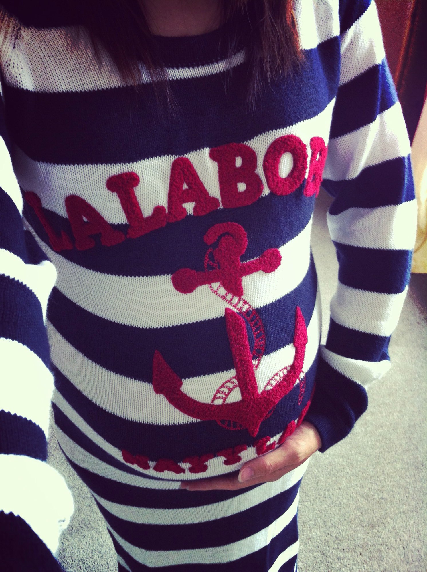 一日为母终生坚不可摧，全世界却为你流眼泪！