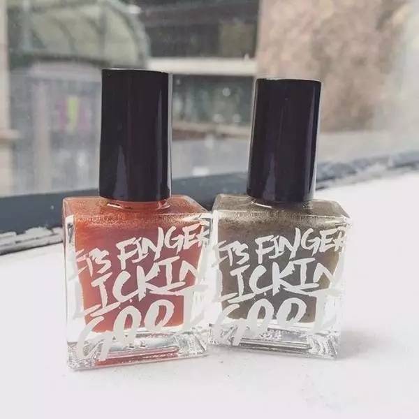 肯德基元气乳茶指甲油,可食用口红跨界肯德基