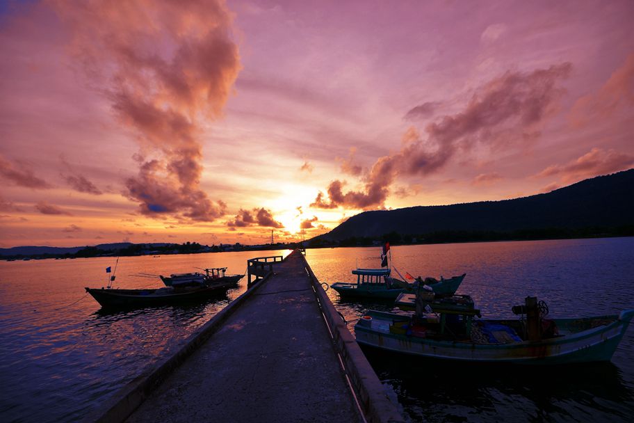 英国和意大利哪个国家旅游便宜,哪个国家旅游便宜又好玩