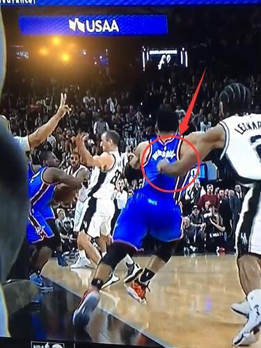 15-16赛季马刺对雷霆,马刺惊天大逆转