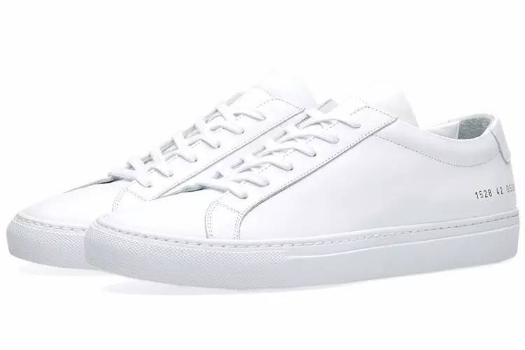 推荐几款百搭运动鞋男 (有哪些百搭的男士休闲鞋)