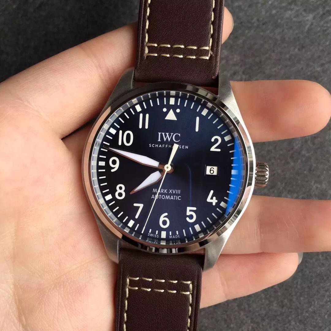 每一只都是一个耐读的故事万国飞行员马克十八系列腕表