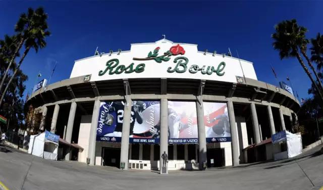 如果给足球场来个选美这些地儿你踢掉哪个？