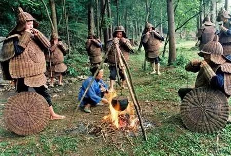 安顺除了龙宫黄果树还有哪里好玩,安顺哪里的瀑布最好玩