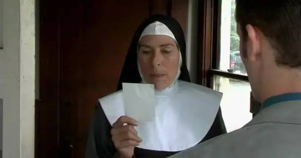 夭寿啊，章鱼上岸进化触手怪凌辱美少女啦！还好有dick警官~